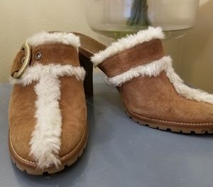 Gianni Bini Brown Suede Fur Mules
